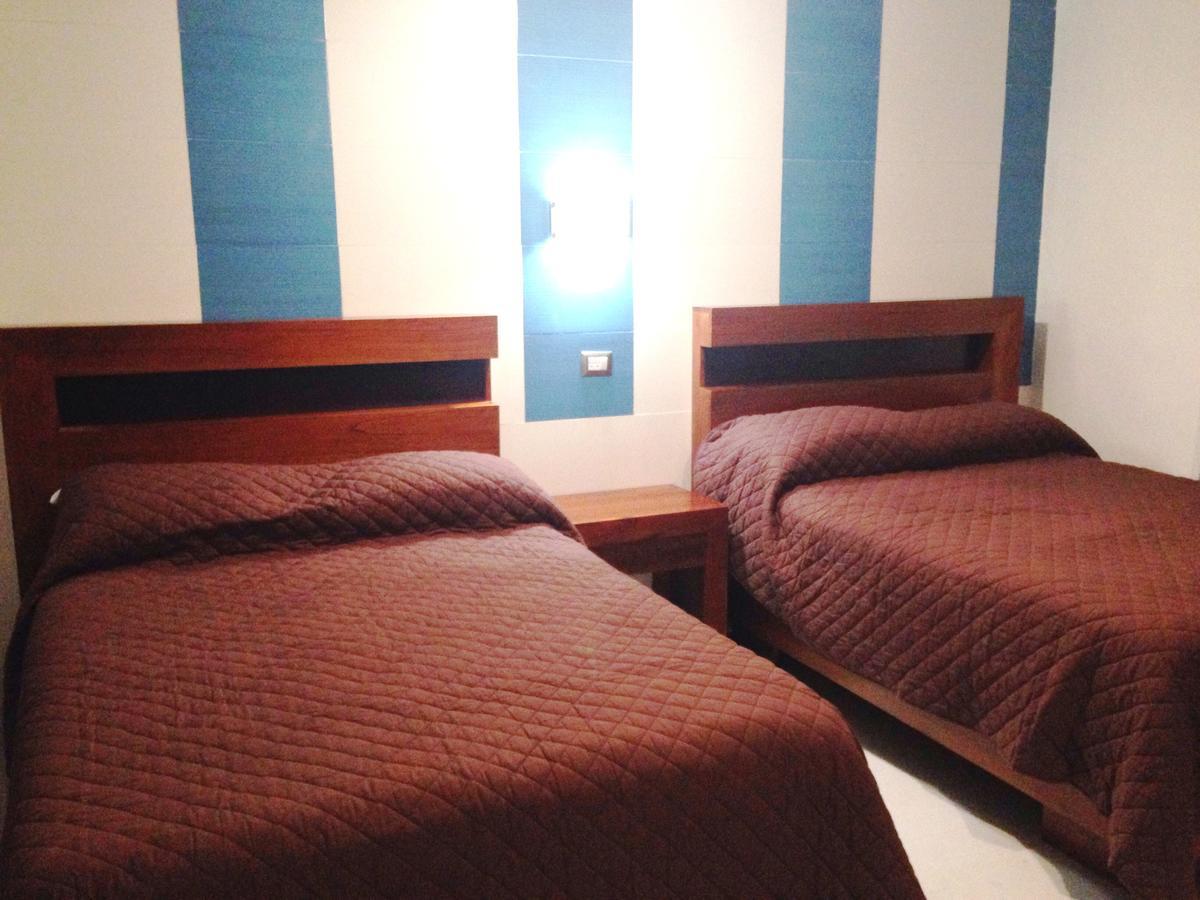 Hotel Claudia Macuspana Екстериор снимка