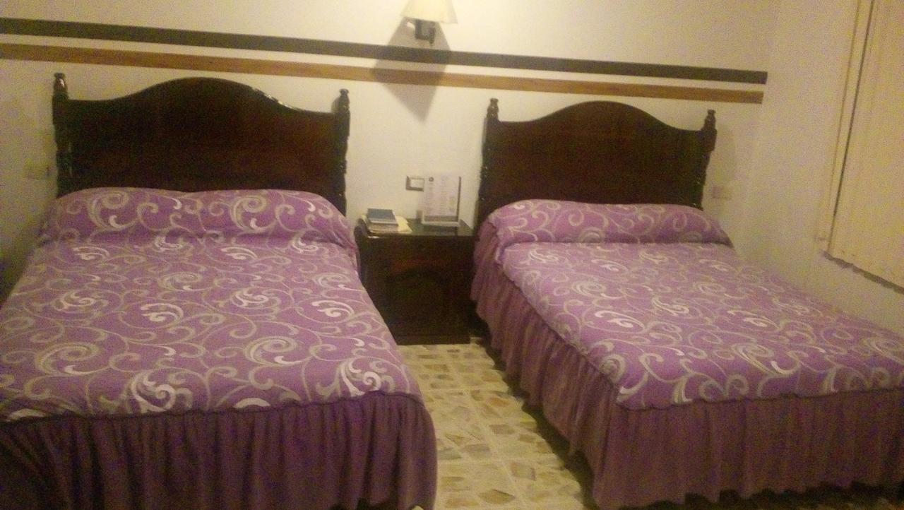 Hotel Claudia Macuspana Екстериор снимка
